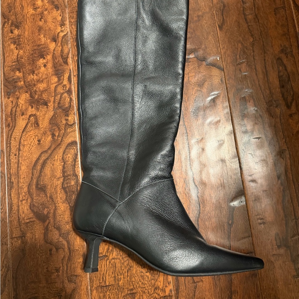 INTENTIONALLY BLANK EFF Black Knee-High Heeled Boots - Picture 7 of 11